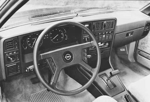 Opel Monza A2 Service Guide (1982-1986)