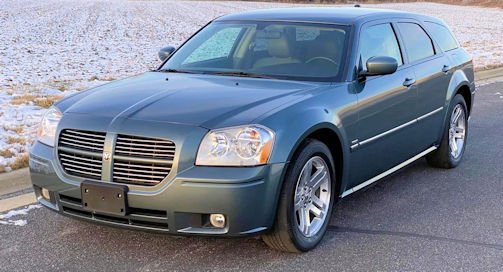 Dodge Magnum 2nd gen (2004-2008)