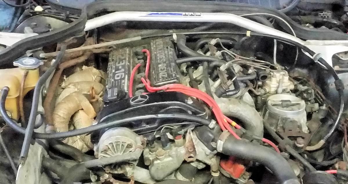 Mercedes 190E engine view cosworth