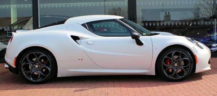 Alfa Romeo 4C side view