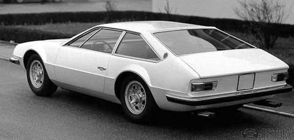 https://motor-car.net/images/L/italy/lambo/Lamborghini-Jarama-GT-rear-view.jpg