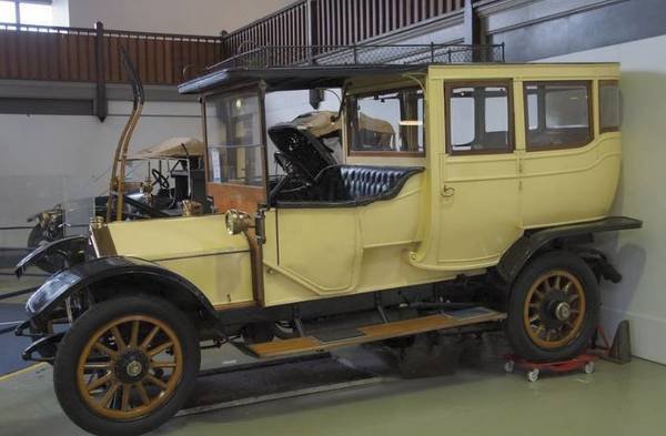 1909-crossley-40hp-side-view