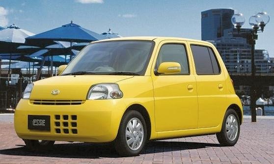 Daihatsu Esse car range