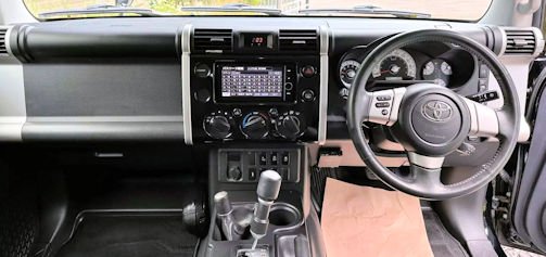 Toyota FJ Cruiser specifications (2006-2022)