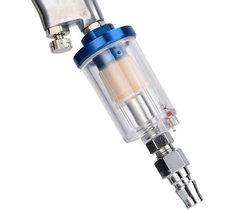 Small-capacity moisture filters are available for fitting directly onto the spray gun