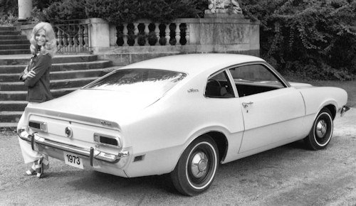 1973-Ford-Maverick-rear